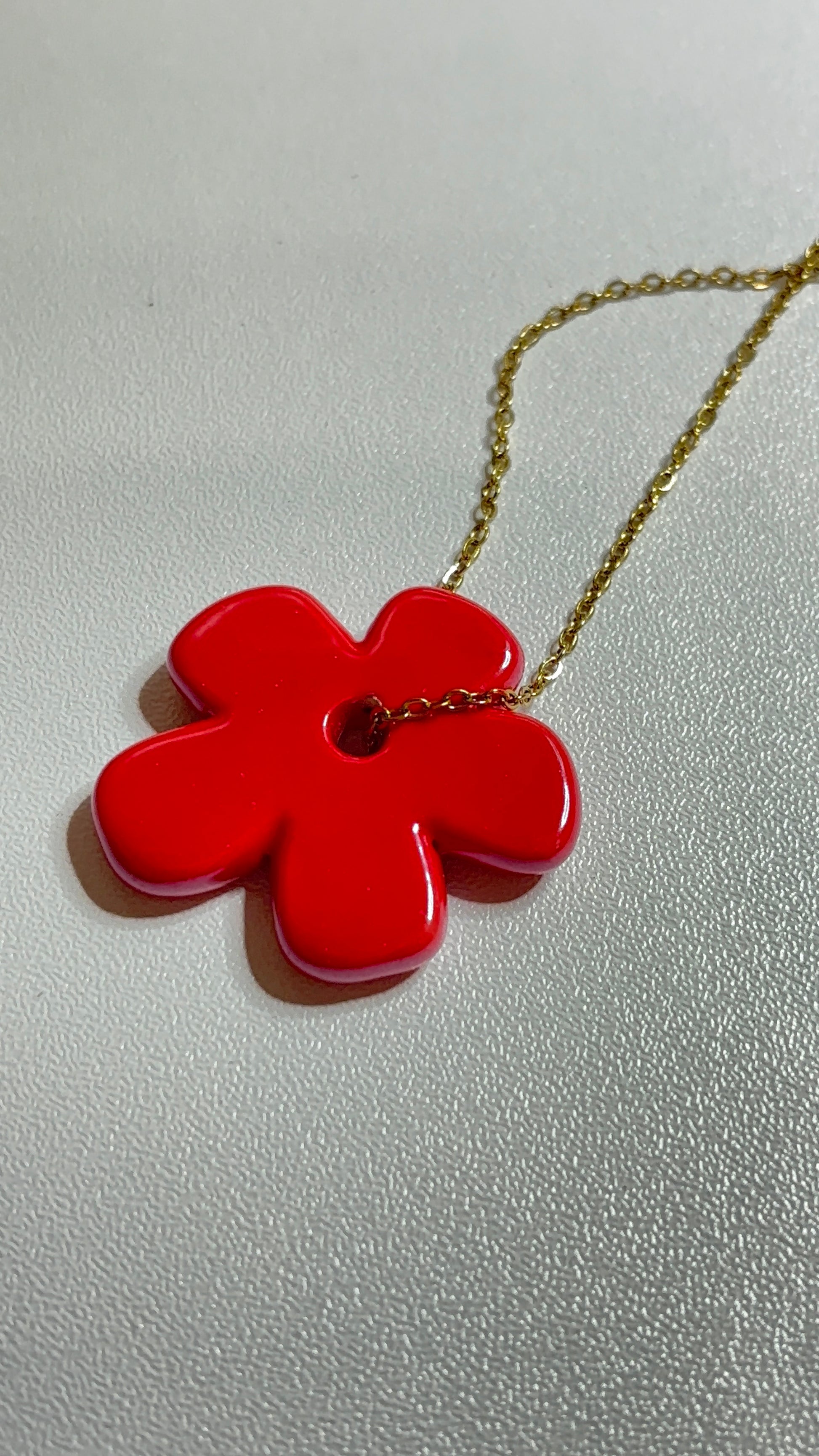 Daisy-Red